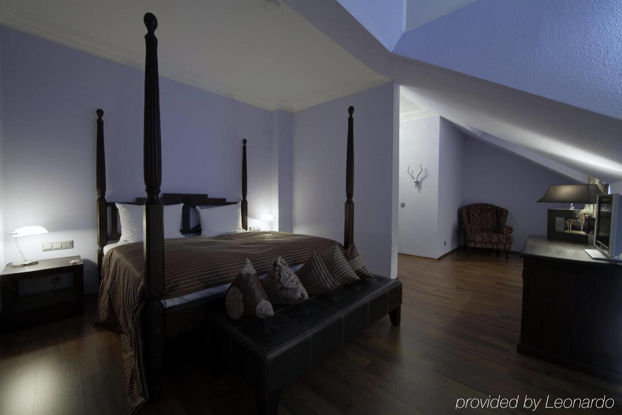Dormero Hotel Muenchen-Kirchheim Messe Kirchheim bei Muenchen Rum bild